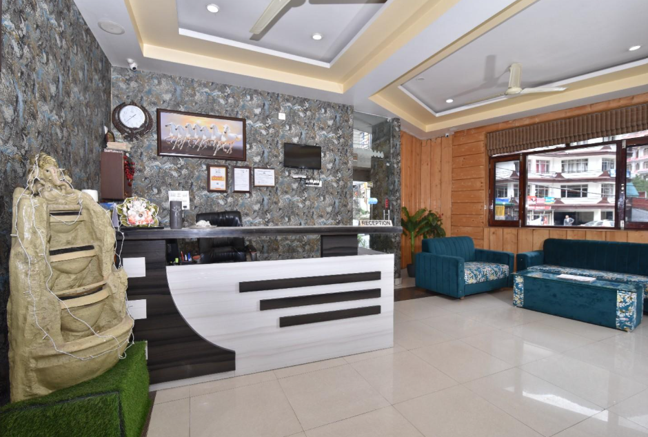 Hotel Seven Seas