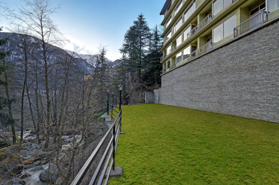 Regenta Place Green Leaf Manali