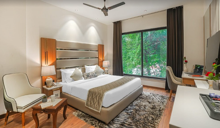 White Panda Hotels Aura Bliss