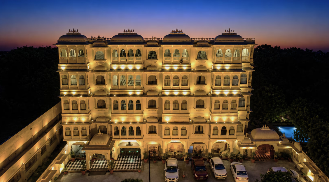 The Amar Mahal Luxury Boutique Hotel Near Fateh Sagar Lake