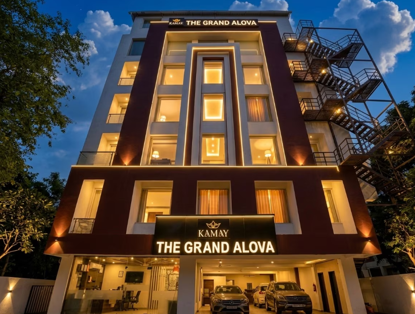 Kamay The Grand Alova & Spa near Nim Beach Tapovan
