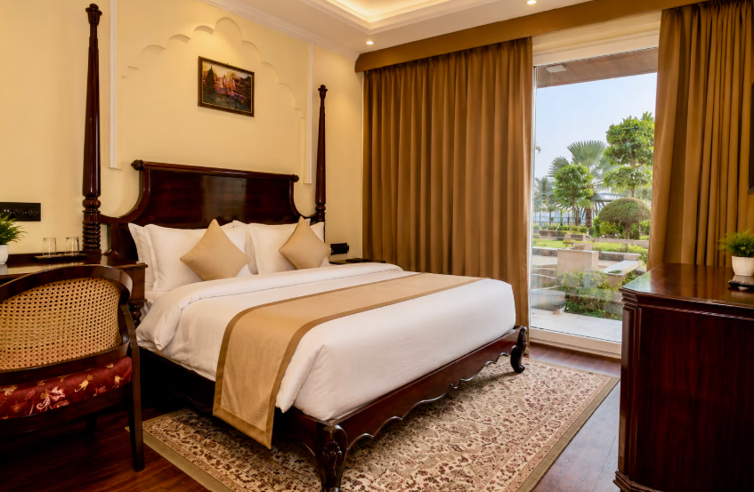 Evaara By The Ganges - A Ganga Access Resort & Jungle Safari