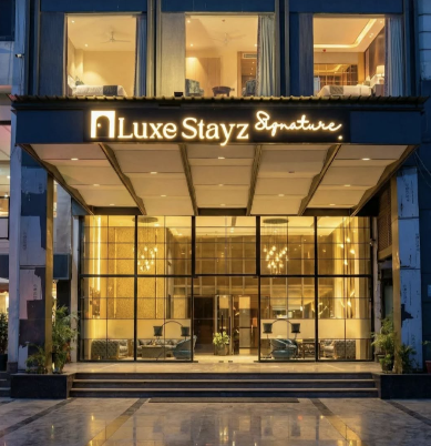 Luxe Stayz Signature - Ranjit Avenue